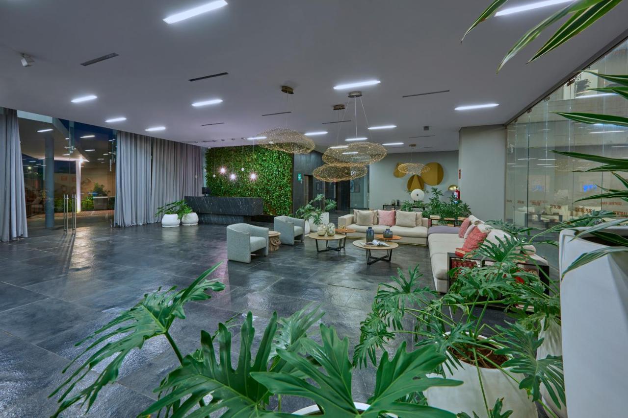 Park Life Guadalajara Aparthotel Kültér fotó